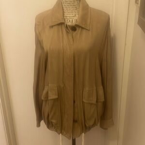 Zara light outer layering piece